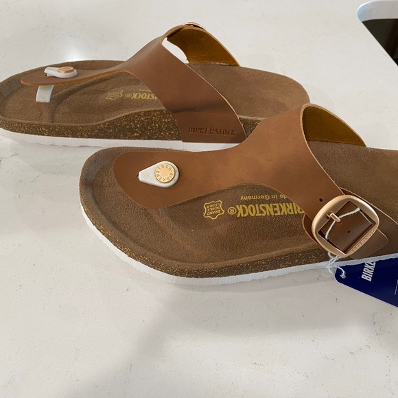 Birkenstock Gizeh - Picture 1 of 5